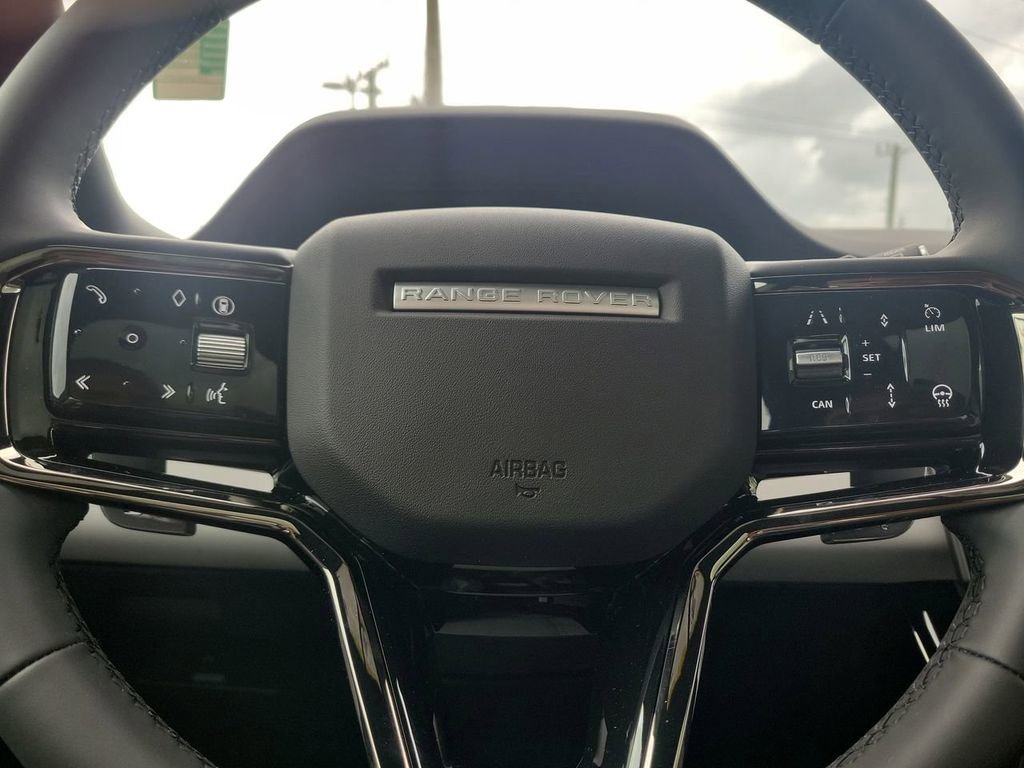 Certified 2026 Land Rover Range Rover Evoque S AWD/4WD image 29