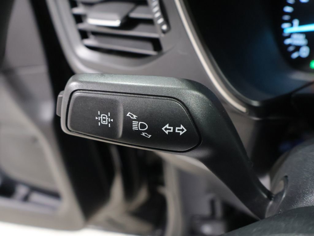 Used 2021 Ford Escape SE image 35