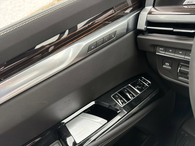 New 2026 Cadillac Escalade ESV Luxury w/ Touring Package image 13