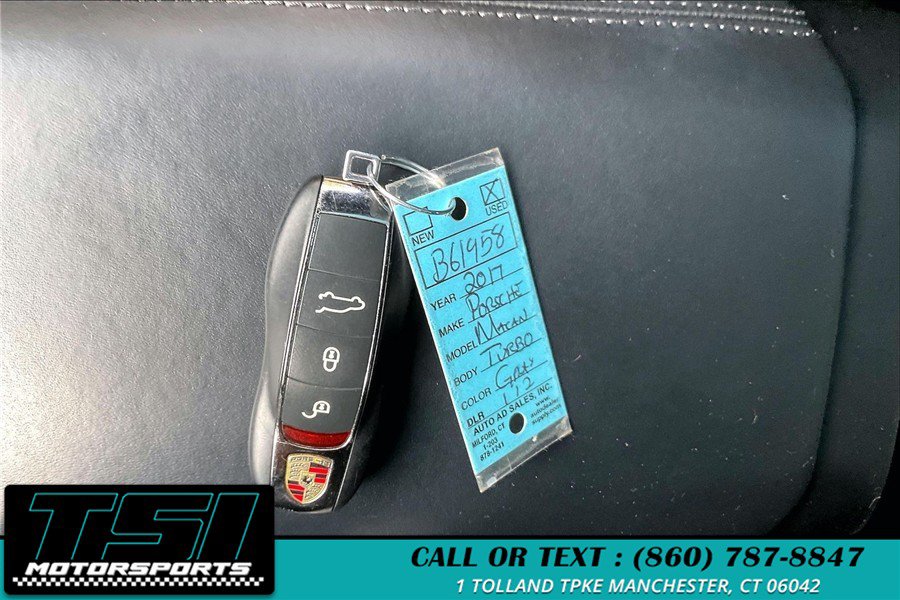Used 2017 Porsche Macan Turbo AWD/4WD image 11