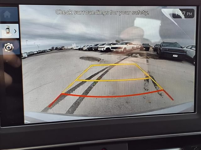New 2026 Hyundai Elantra SE FWD image 15