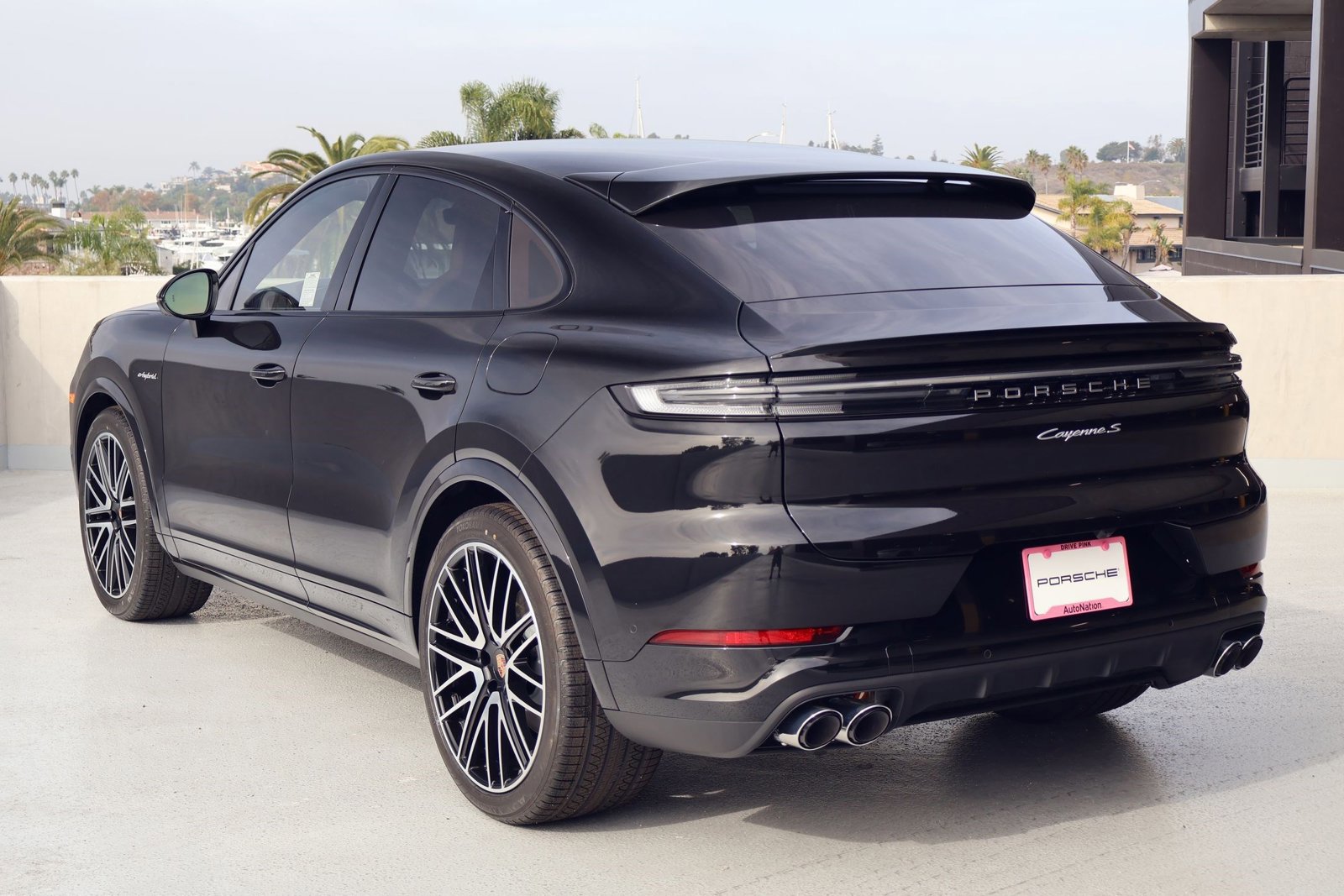 New 2026 Porsche Cayenne S image 3