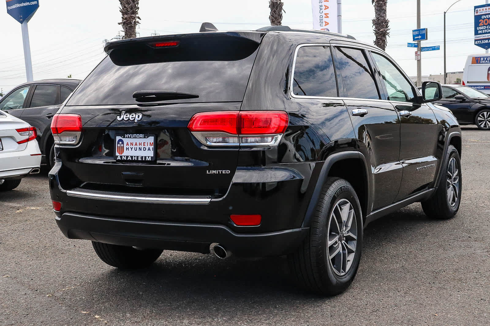 Used 2019 Jeep Grand Cherokee Limited RWD image 7