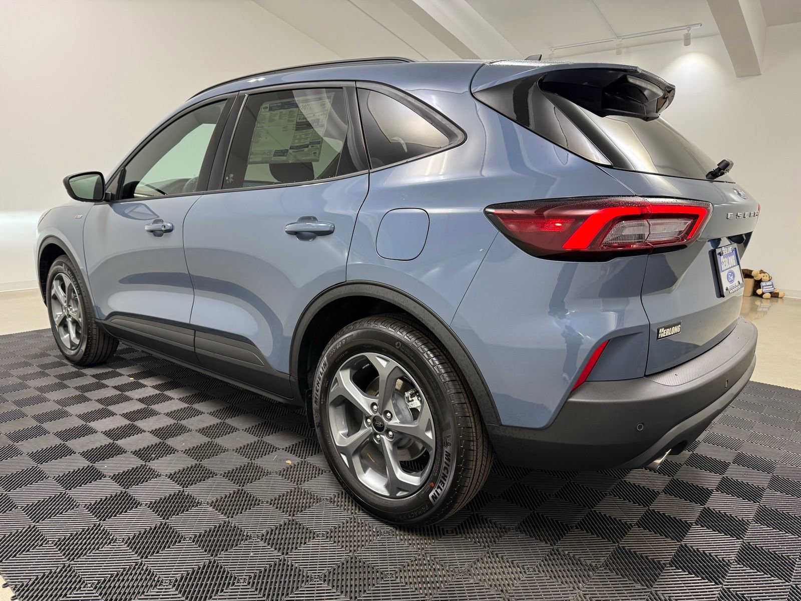 New 2026 Ford Escape ST-Line w/ Tech Pack #1 image 3