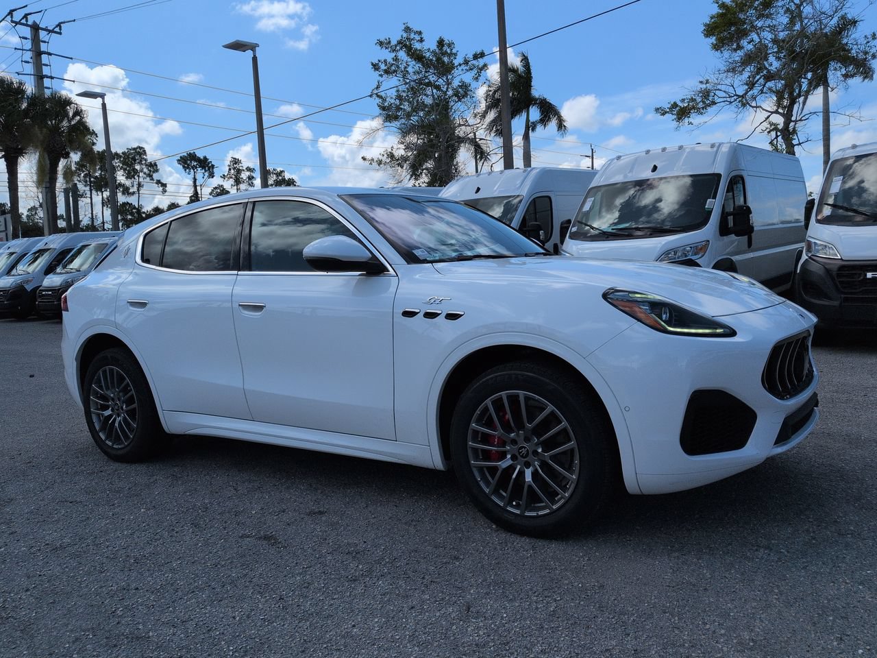 Used 2023 Maserati Grecale GT AWD/4WD image 2