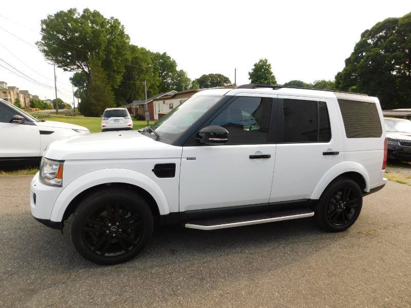 Used 2016 Land Rover LR4 HSE AWD/4WD image 10