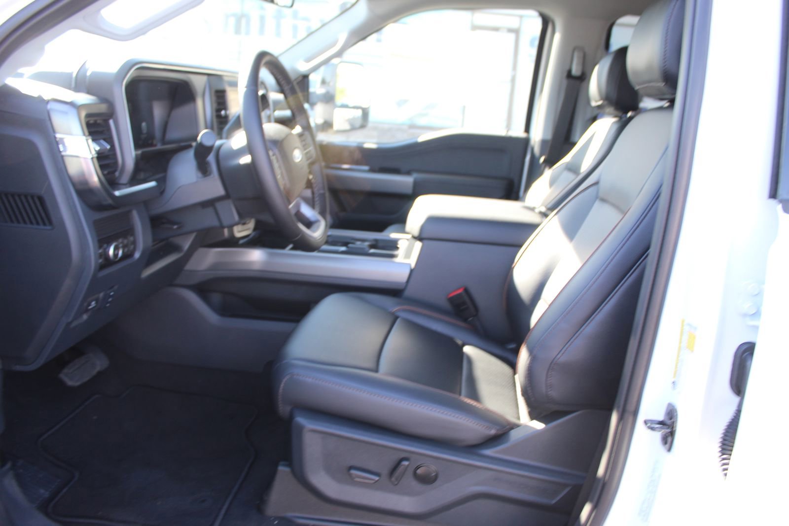 New 2026 Ford F250 Lariat w/ Tremor Off-Road Package image 21