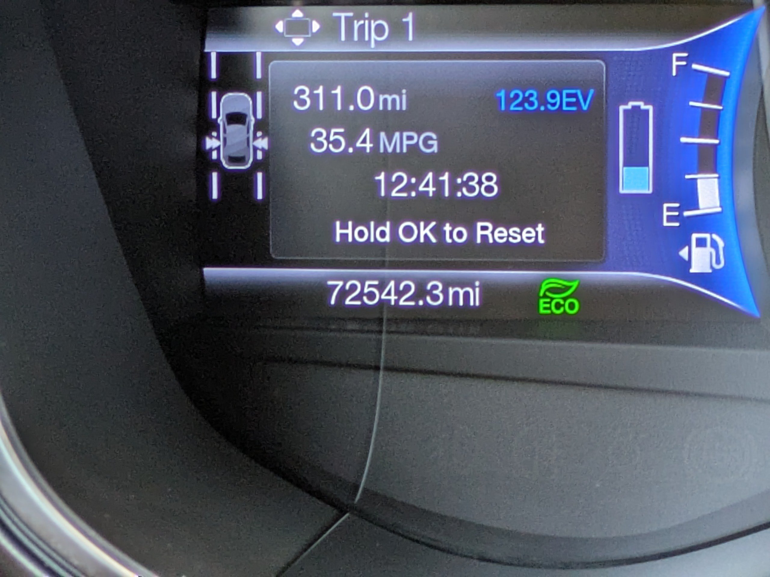 Used 2017 Ford Fusion Platinum FWD image 31