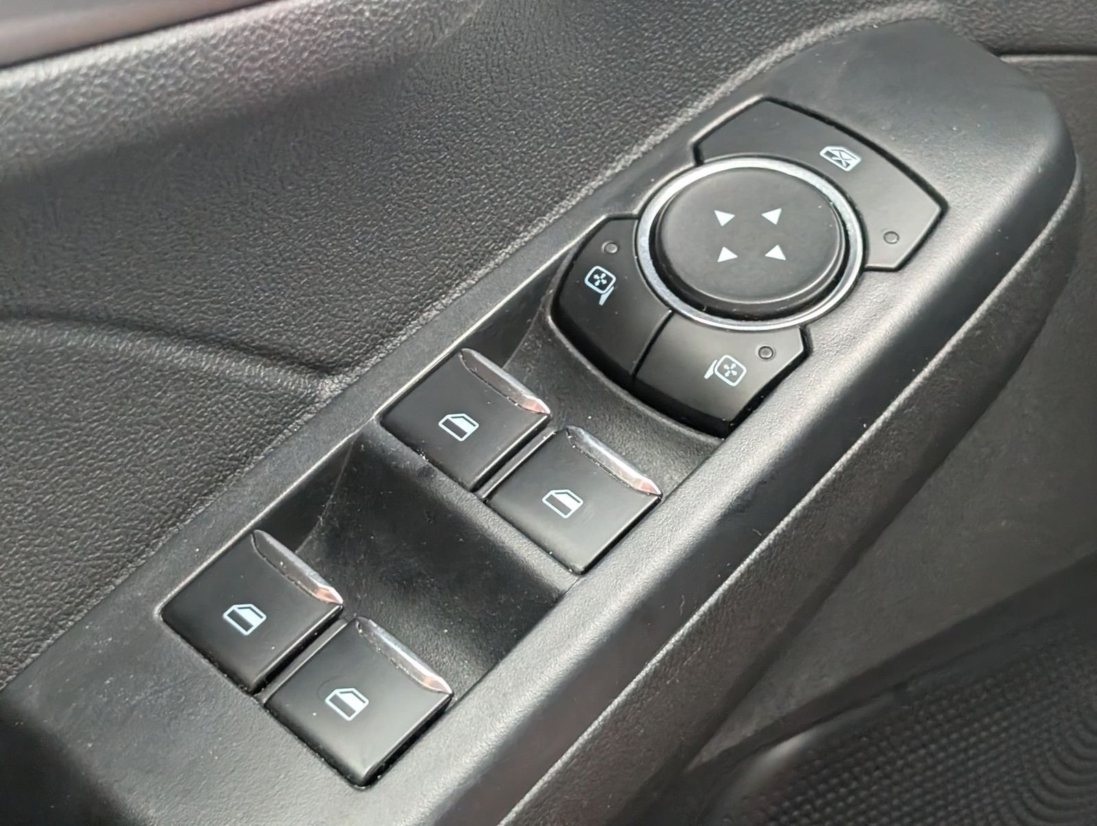 Used 2024 Ford Escape Active AWD/4WD image 20