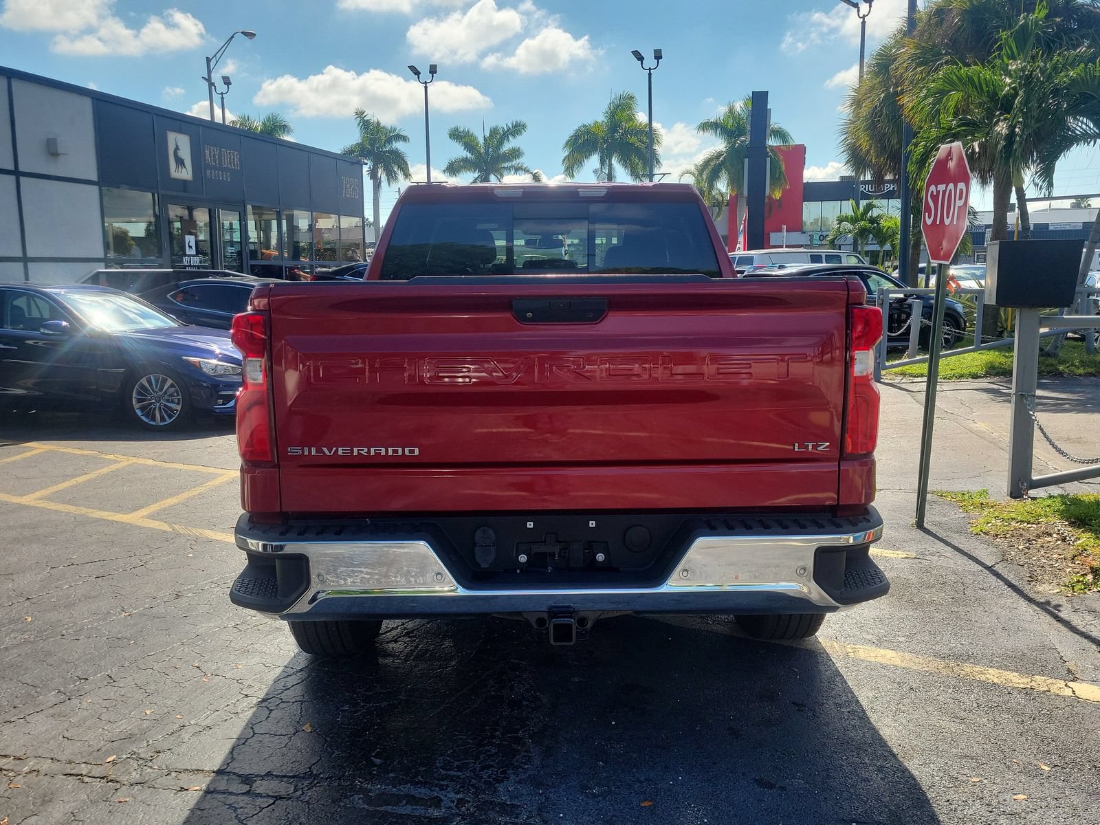 Used 2020 Chevrolet Silverado 1500 LTZ w/ LTZ Plus Package RWD image 5
