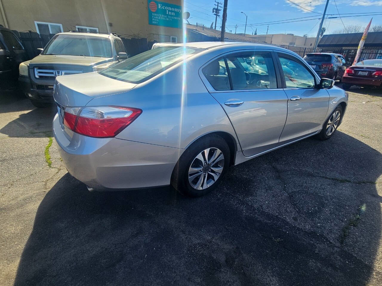 Used 2013 Honda Accord LX image 25