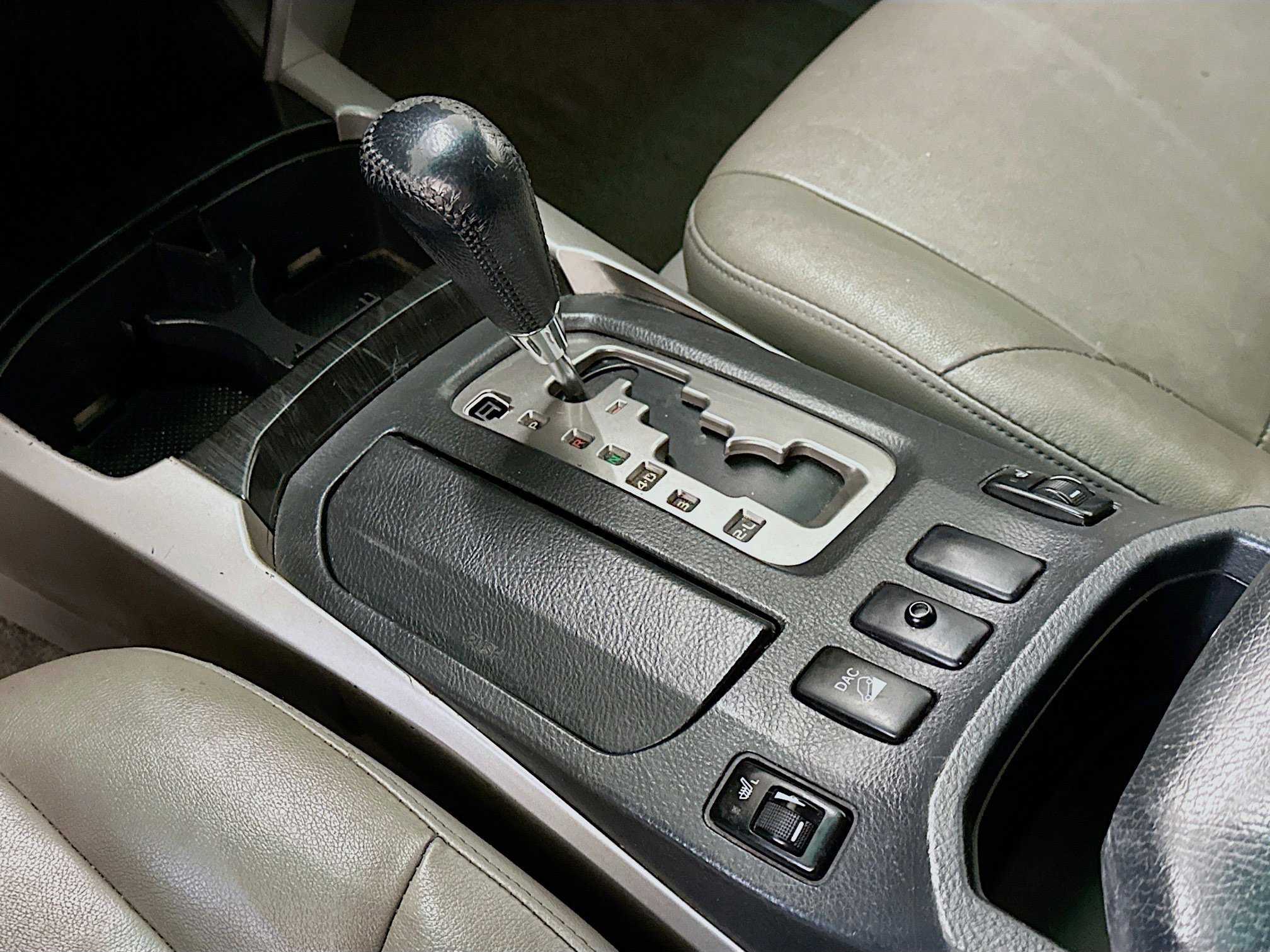 Used 2008 Toyota 4Runner Limited AWD/4WD image 23