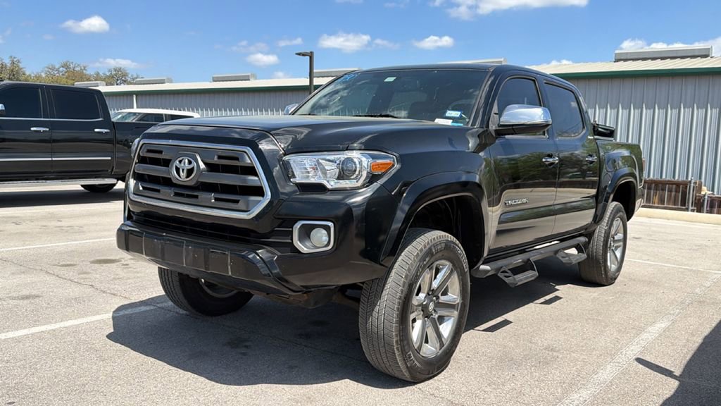 Used 2017 Toyota Tacoma Limited w/ Tow Package AWD/4WD image 41