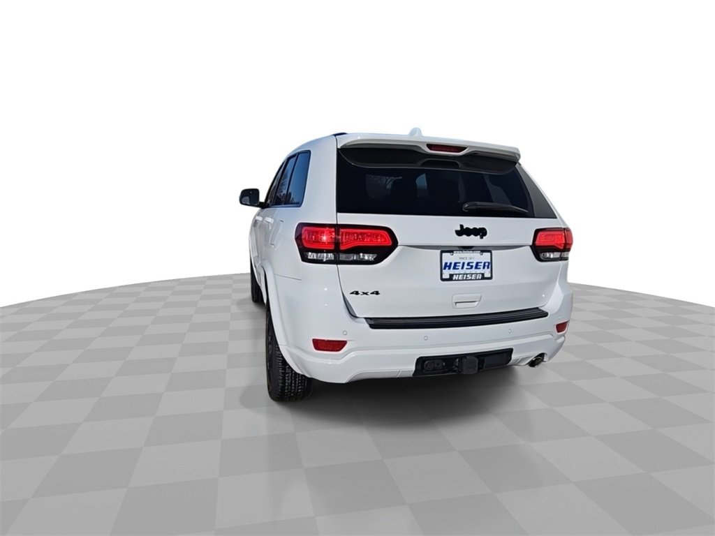 Used 2020 Jeep Grand Cherokee Altitude image 7