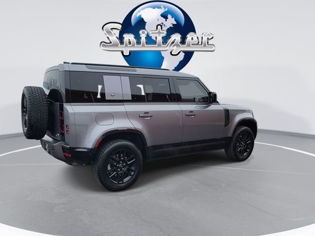 Used 2021 Land Rover Defender 110 X-Dynamic SE image 8