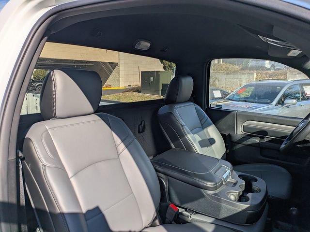 Used 2024 RAM 2500 Tradesman w/ Chrome Appearance Group image 14