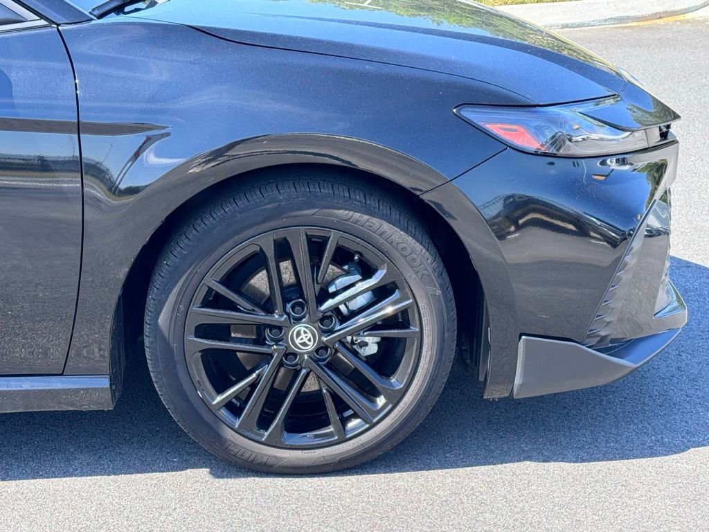 Used 2025 Toyota Camry SE w/ Convenience Package FWD image 40