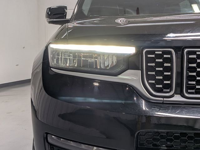 Used 2023 Jeep Grand Cherokee L Summit w/ Advanced Protech Group IV image 26