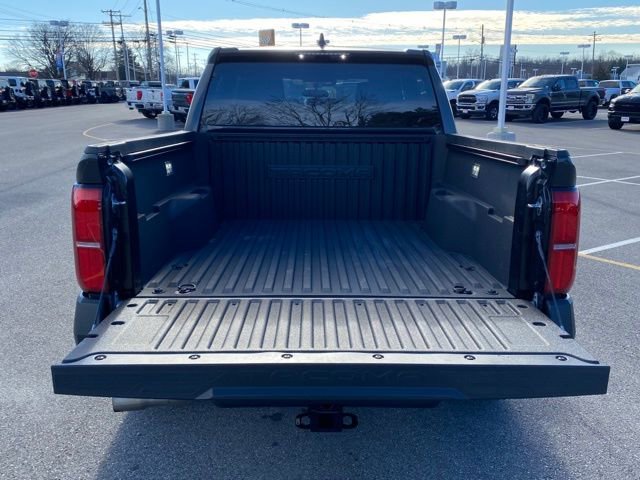 Used 2025 Toyota Tacoma SR w/ SR Upgrade Package image 8