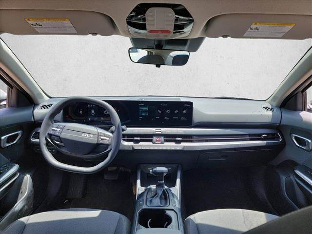 Used 2025 Kia K4 FWD image 18