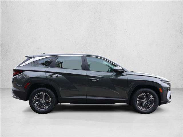 New 2026 Hyundai Tucson Blue SE AWD/4WD image 4