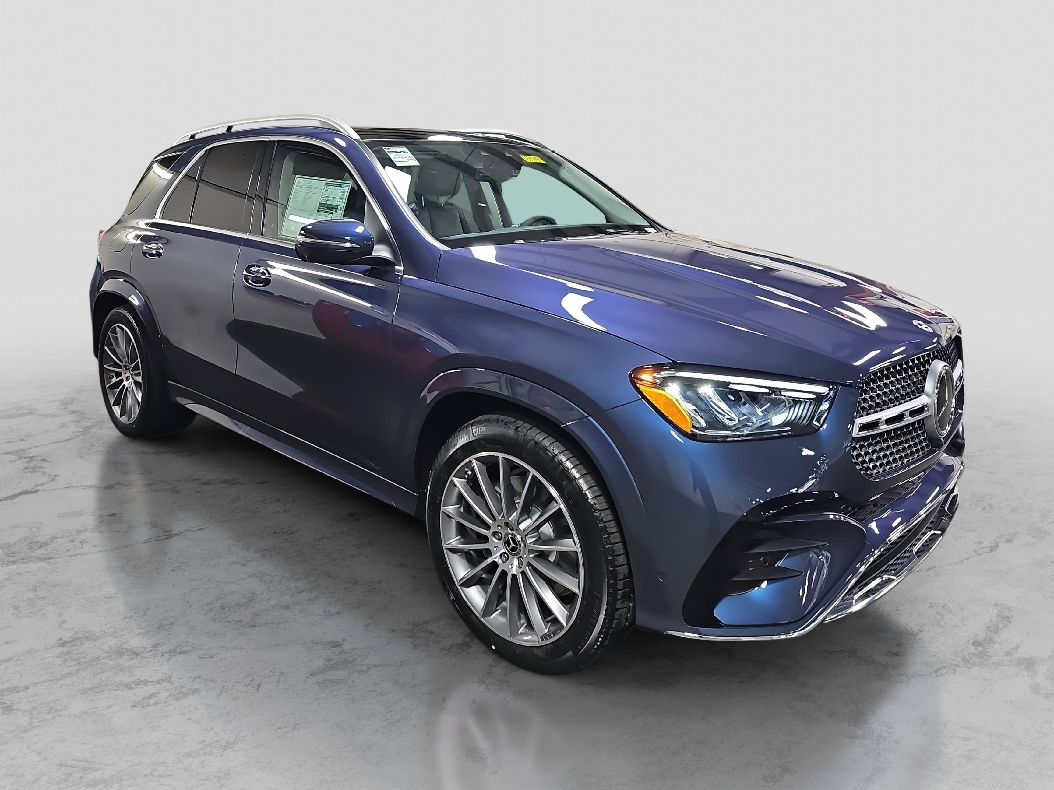 New 2026 Mercedes-Benz GLE 350 4MATIC image 3
