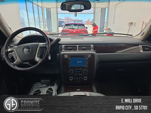 Used 2011 GMC Yukon Denali image 12