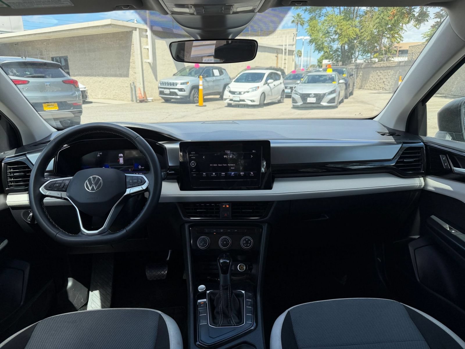 Used 2025 Volkswagen Taos S FWD image 30