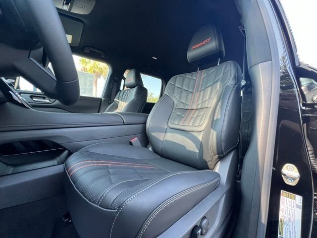 New 2025 Nissan Armada PRO-4X image 15