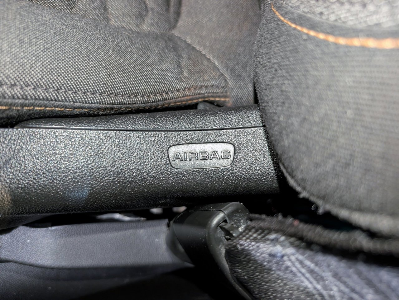 Used 2018 Chevrolet Equinox LT image 46