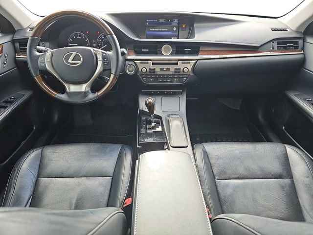 Used 2015 Lexus ES 350 w/ Luxury Package image 9