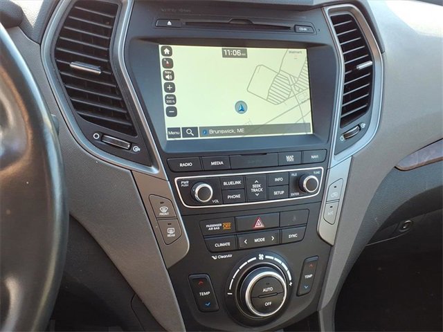 Used 2018 Hyundai Santa Fe Sport image 13