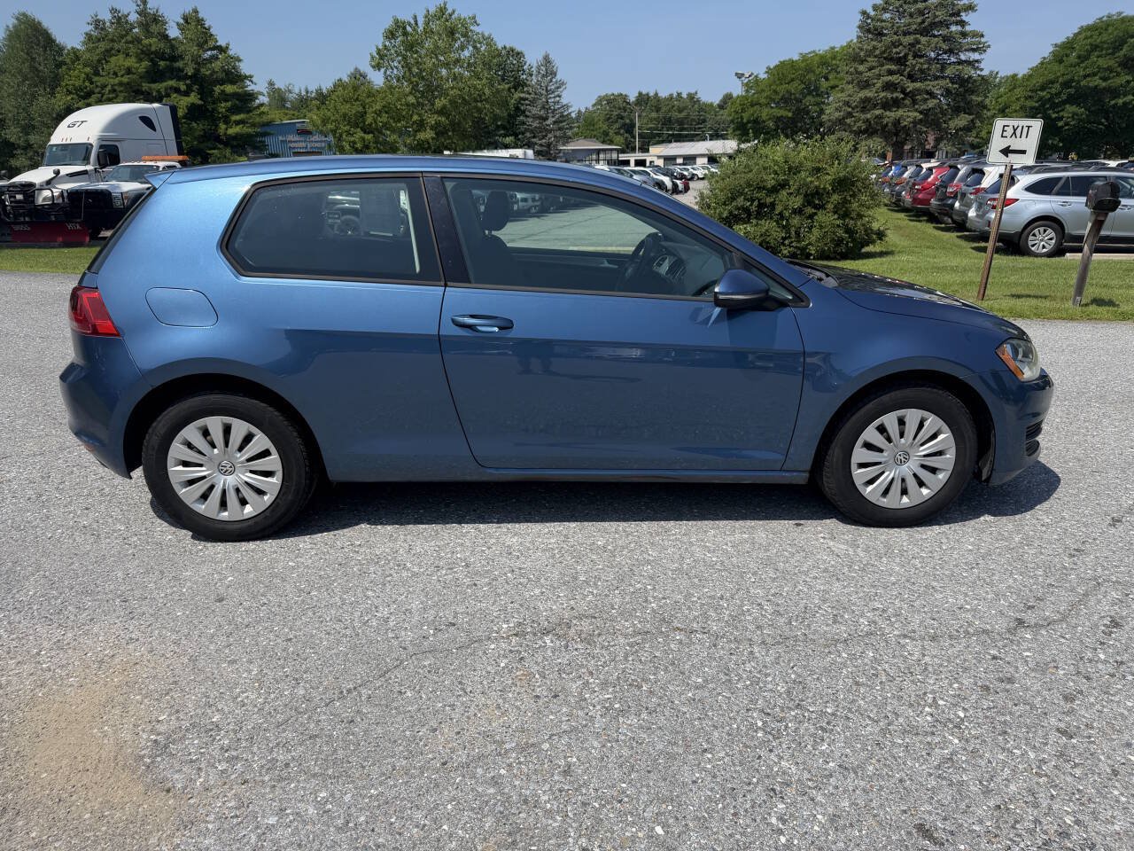 Used 2015 Volkswagen Golf Launch Edition FWD image 6