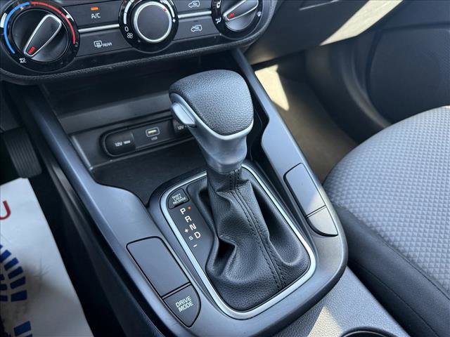 Used 2023 Kia Soul LX w/ LX Technology Package image 16