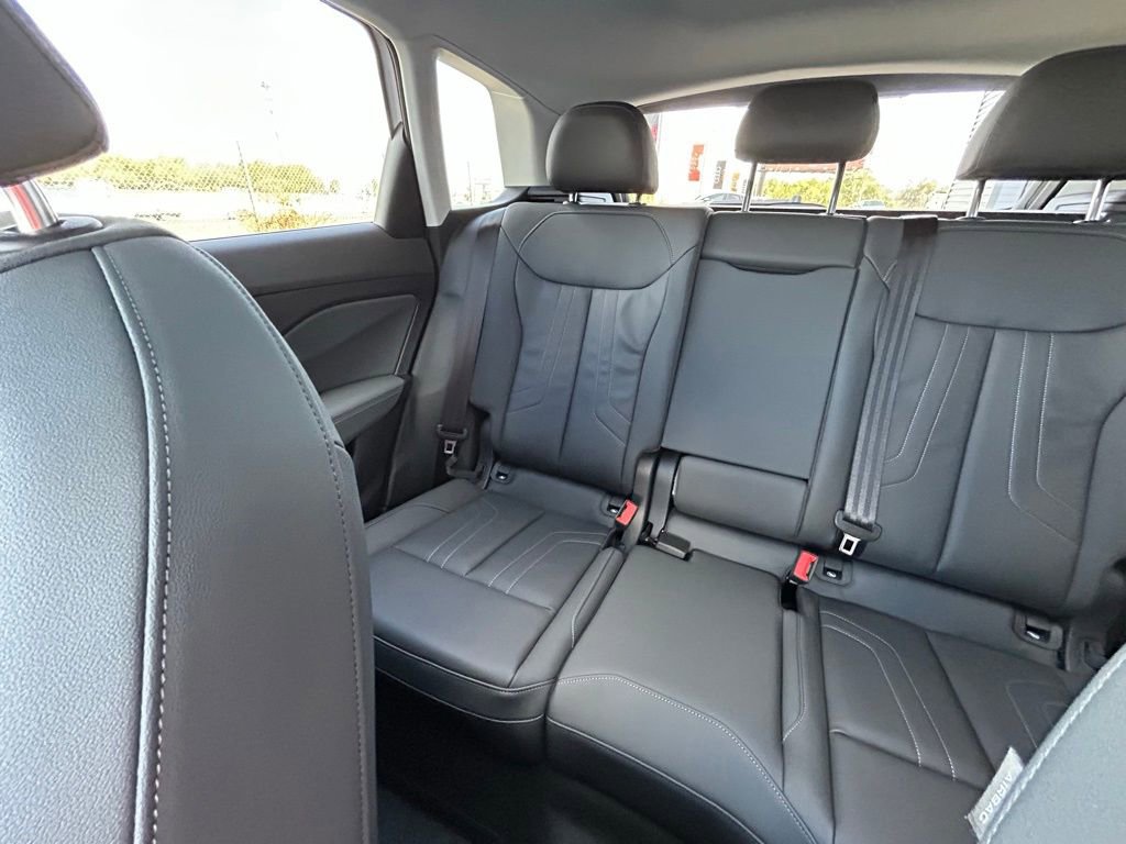 New 2026 Audi Q3 quattro 2.0T image 13