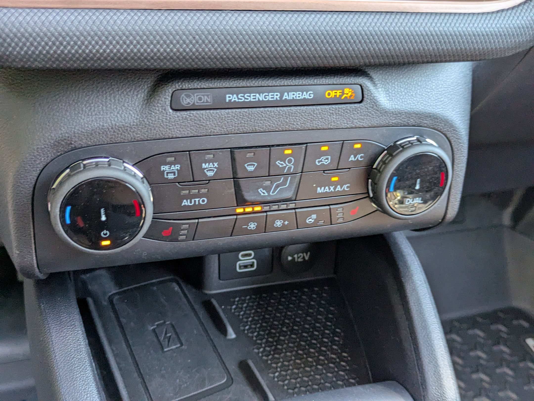 Certified 2024 Ford Bronco Sport Badlands w/ Premium Package AWD/4WD image 23