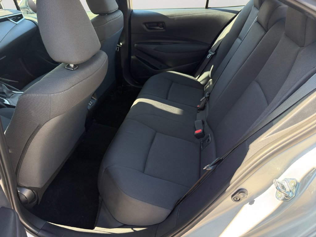 Used 2025 Toyota Corolla LE FWD image 15
