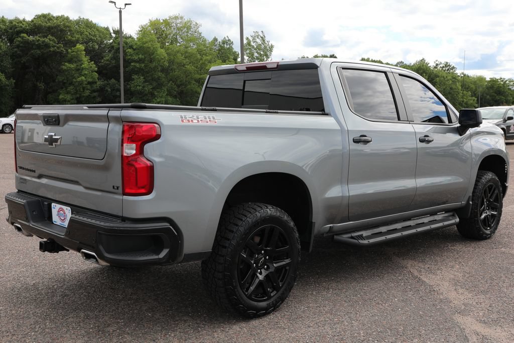 Used 2024 Chevrolet Silverado 1500 LT Trail Boss w/ LT Trail Boss Premium Package AWD/4WD image 19