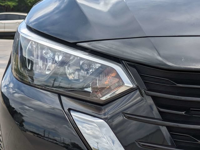 Used 2024 Nissan Sentra SV FWD image 11