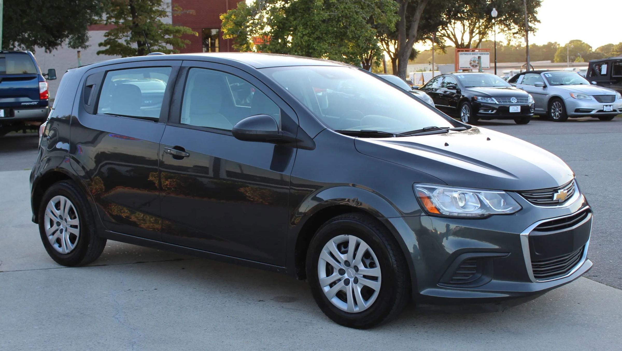 Used 2020 Chevrolet Sonic LT image 7