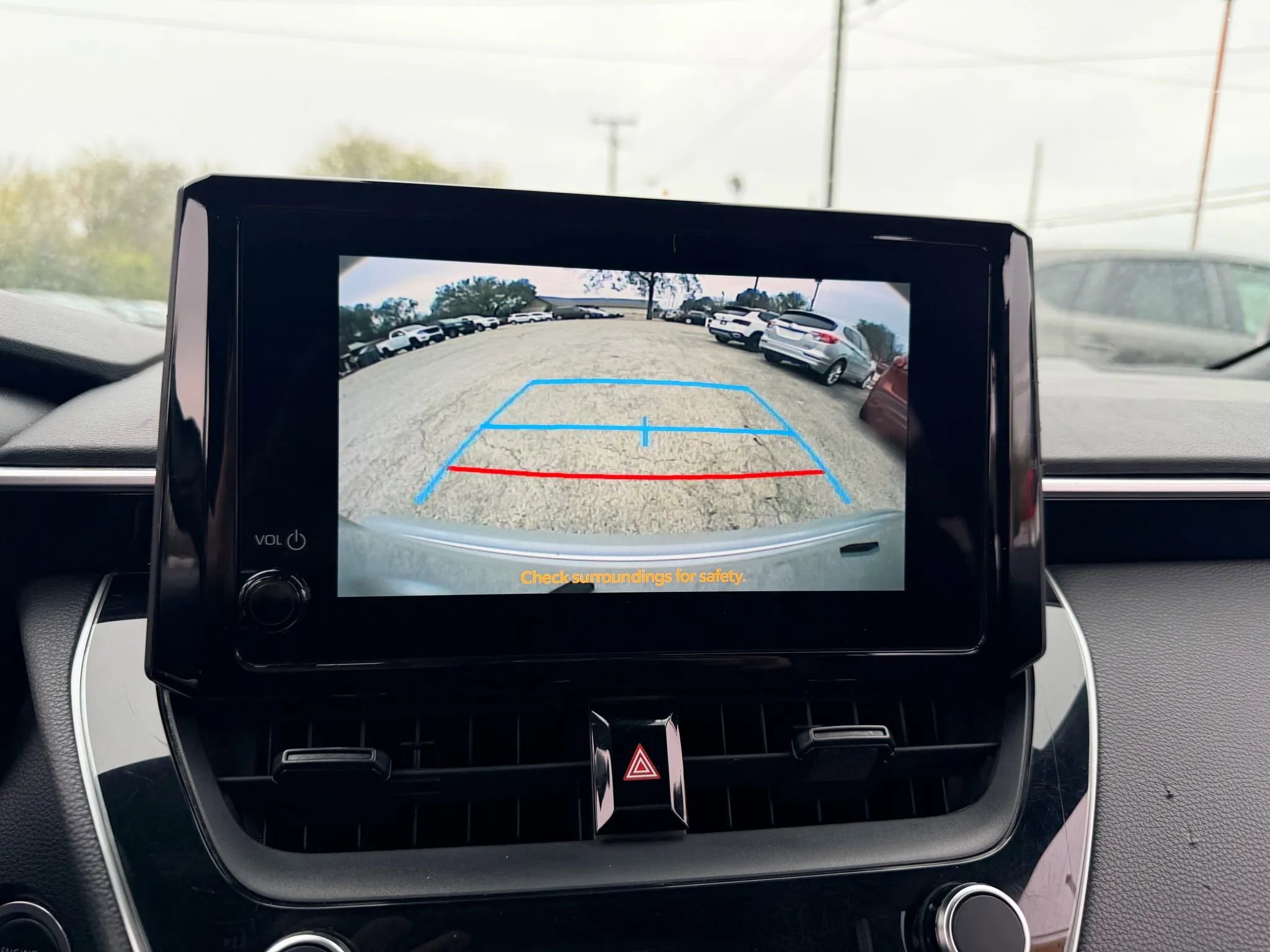 Used 2023 Toyota Corolla SE image 4