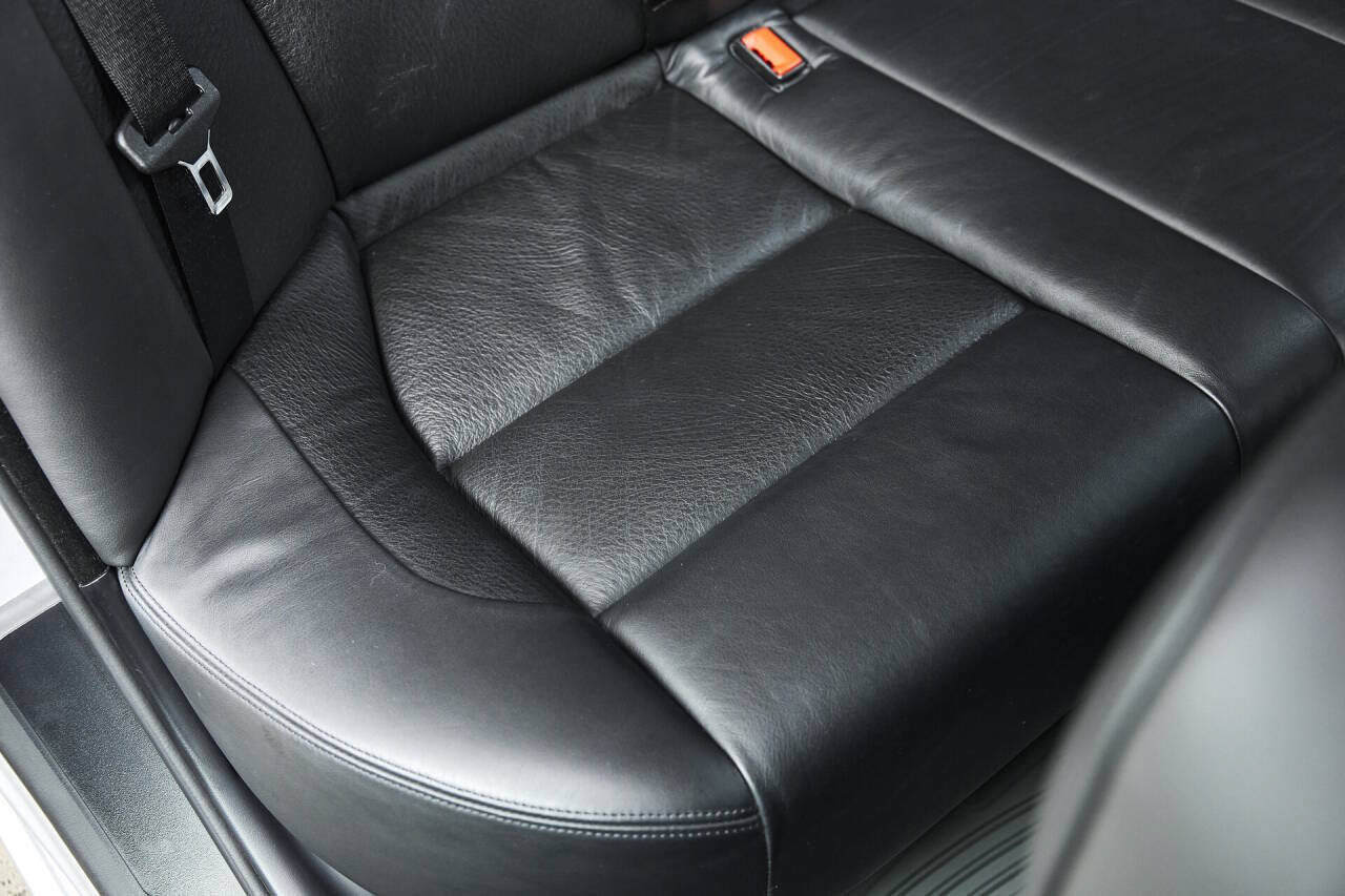 Used 2003 BMW M5 RWD image 86