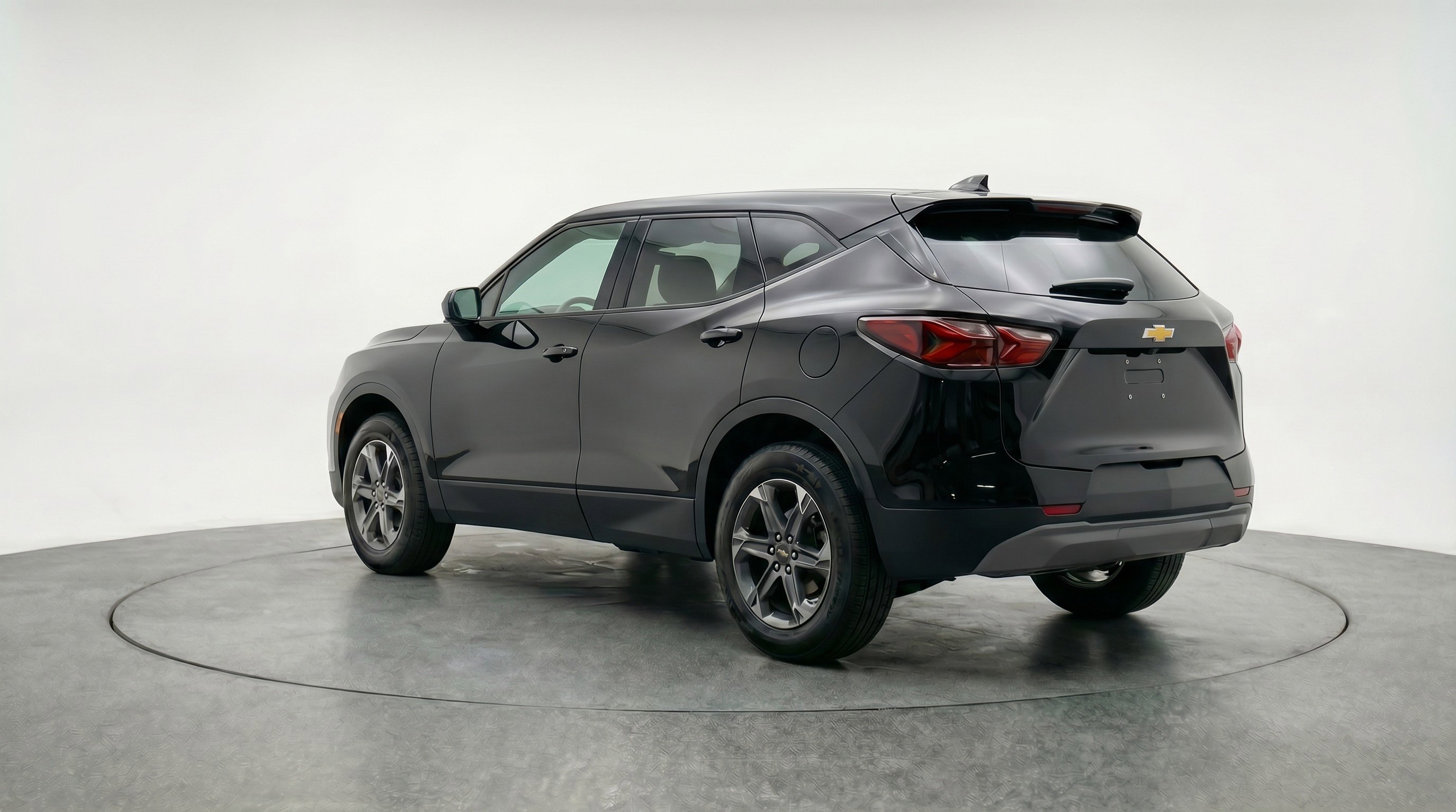 Used 2025 Chevrolet Blazer LT image 6
