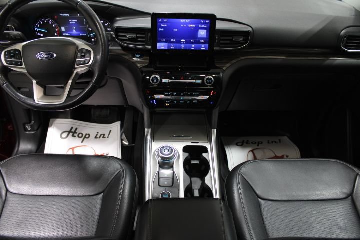 Used 2023 Ford Explorer Limited w/ Equipment Group 301A image 2