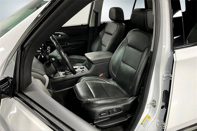 Used 2020 Chevrolet Traverse Premier w/ Redline Edition image 22
