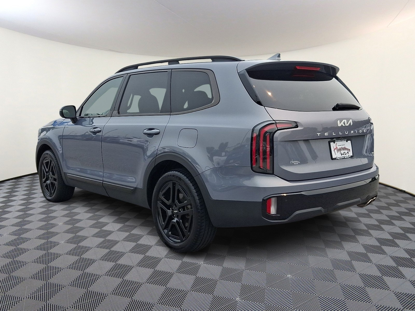 Certified 2024 Kia Telluride EX X-Line AWD/4WD image 4
