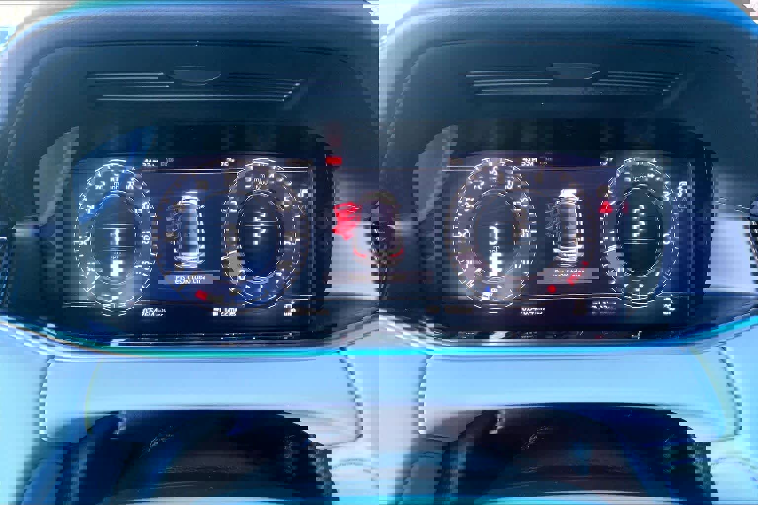 Used 2020 Land Rover Range Rover Evoque SE image 26