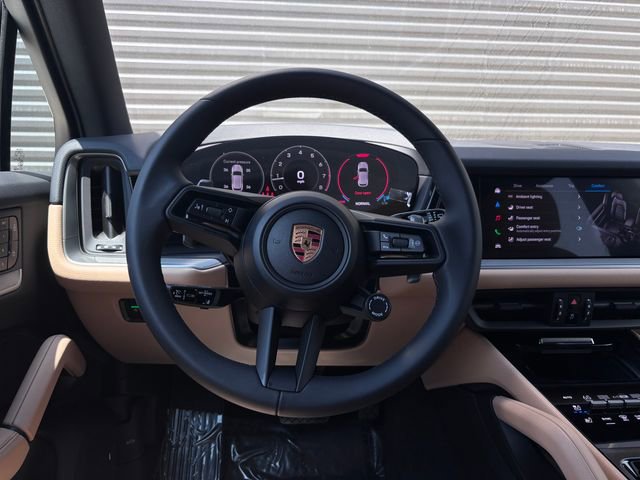 New 2026 Porsche Cayenne AWD/4WD image 13