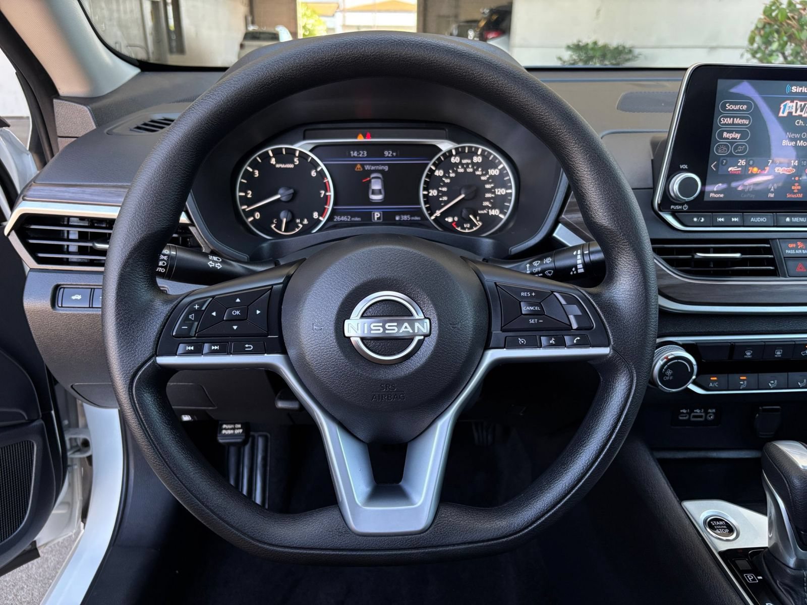 Used 2025 Nissan Altima 2.5 SV FWD image 29