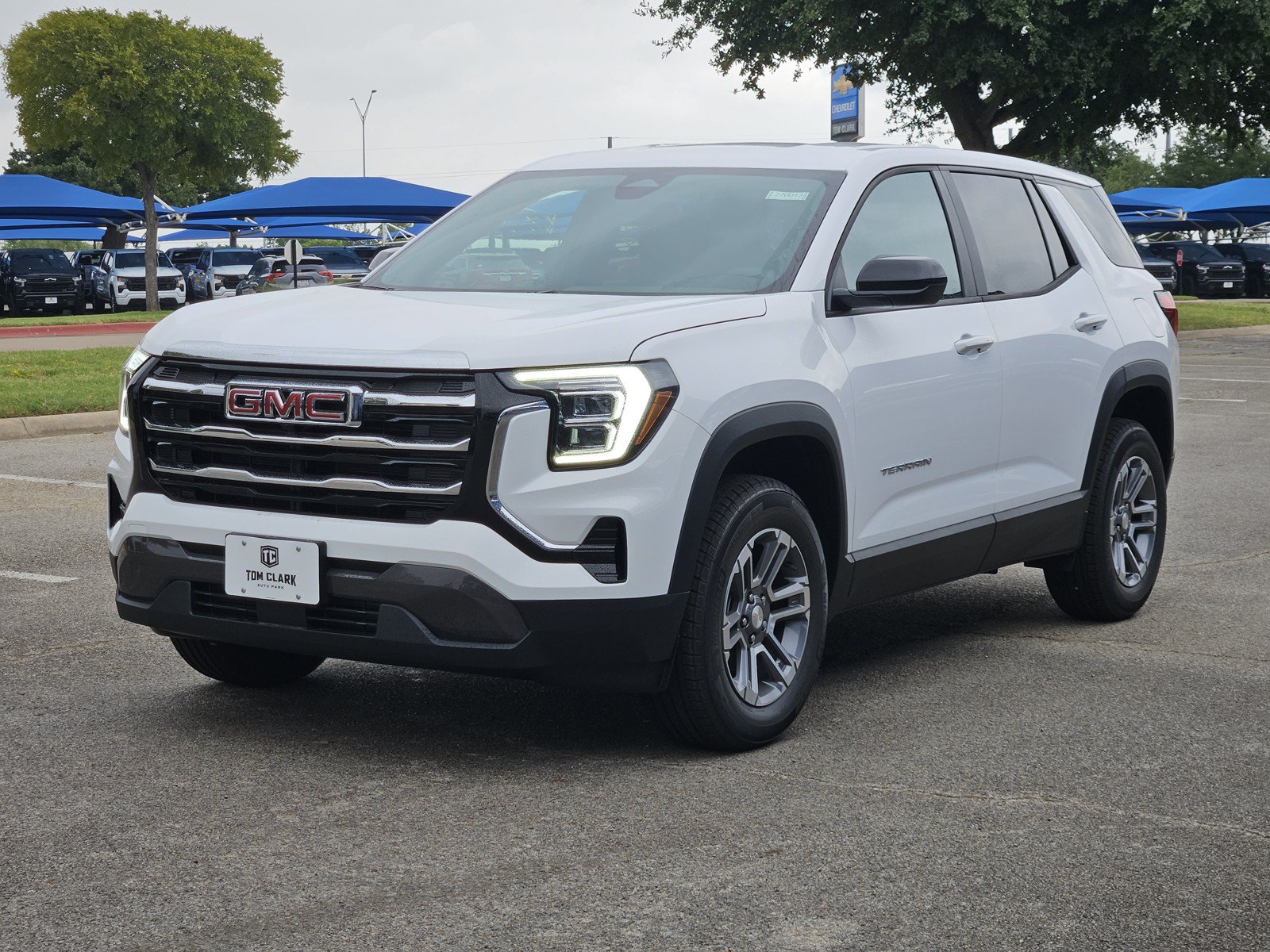 New 2027 GMC Terrain Elevation w/ LPO, Floor Liner Package FWD video 2